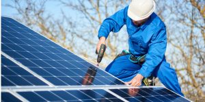 Installation Maintenance Panneaux Solaires Photovoltaïques à Lessac